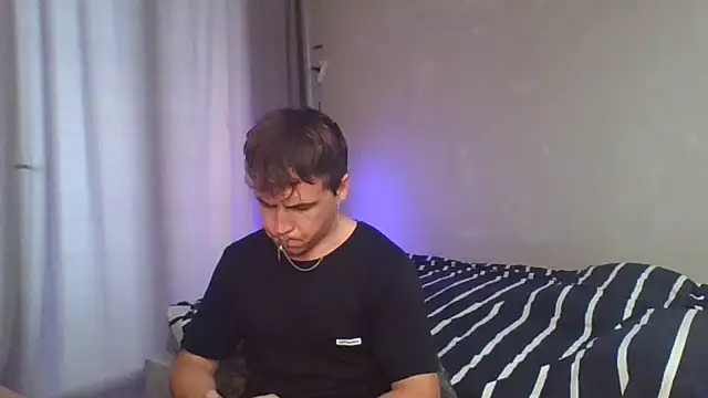 Denis_sport Pertunjukan Webcam