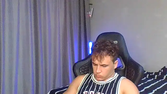 Denis_sport Webcam show