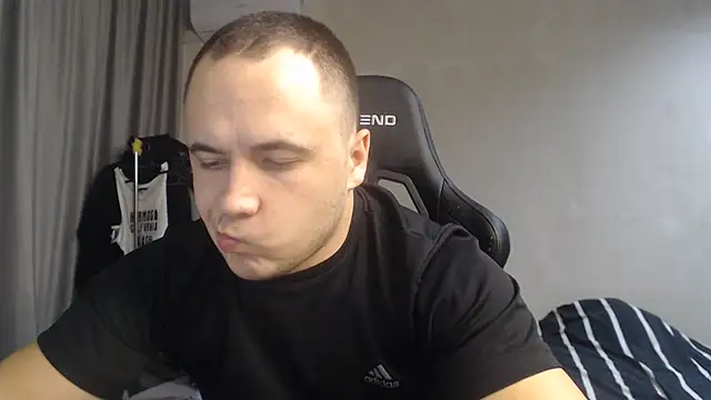 Denis_sport Шоу с уебкамера