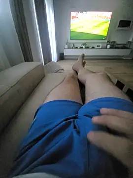 Nes---77 Show Webcam