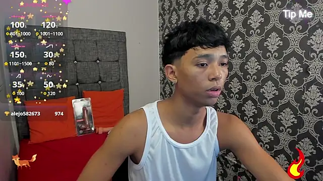 Little_Twink19xのウェブカメラショー