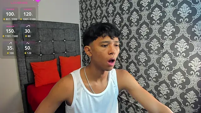 Little_Twink19x Шоу с уебкамера