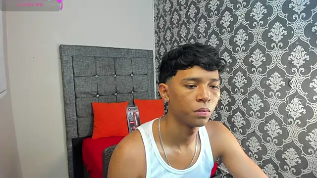 Show webcam de Little_Twink19x