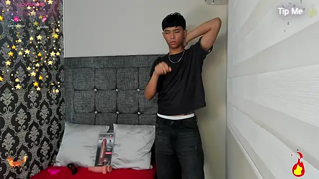 Show webcam de Little_Twink19x