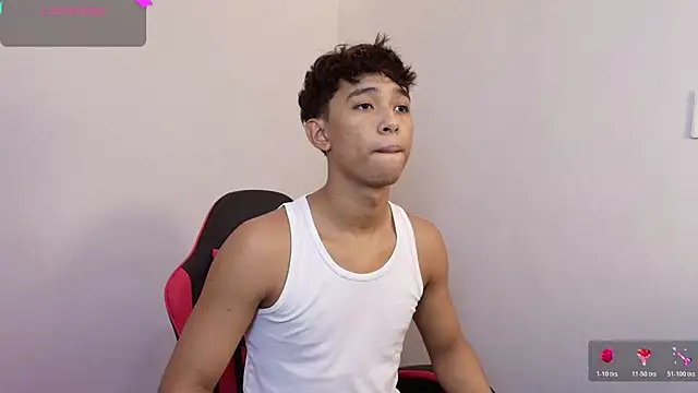 Little_Twink19x webcam show