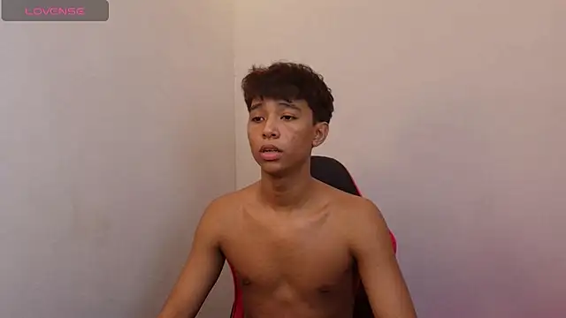 Little_Twink19x – webcam-show