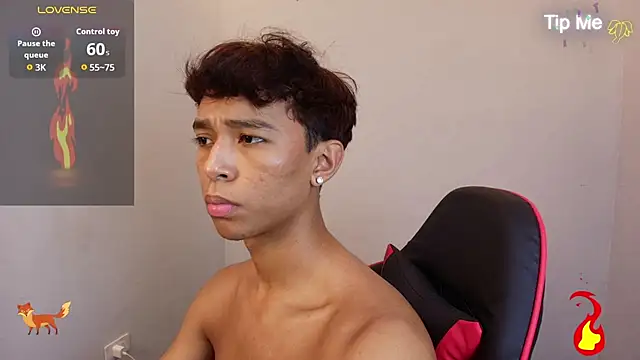 Little_Twink19x Webcamshow