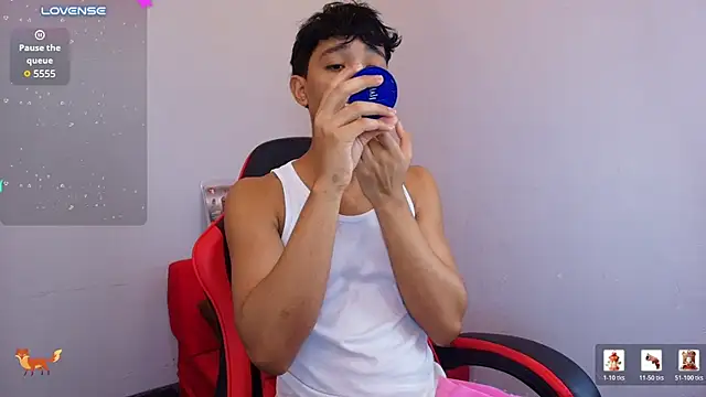 Little_Twink19x Webcam show