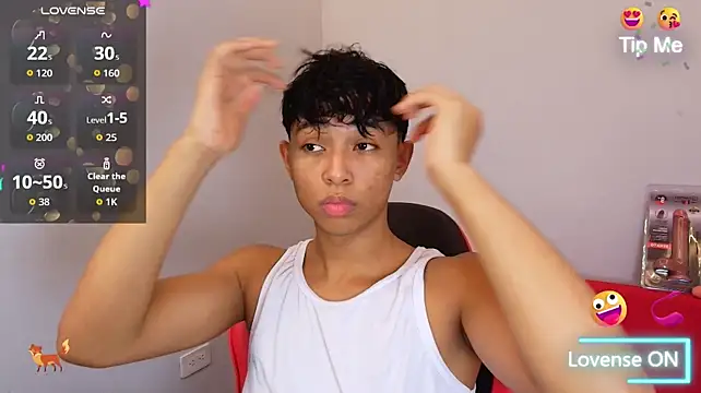 Little_Twink19xのウェブカメラショー
