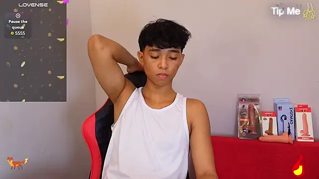 Little_Twink19x Show Webcam