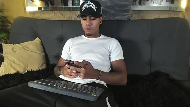 Jeremy_wallkerのライブXXXチャット