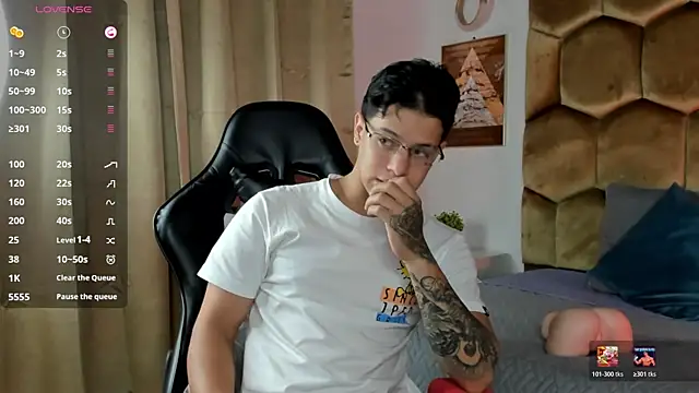 TonyPetrovjs Show Webcam