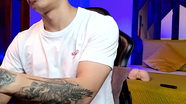 TonyPetrovjs Pertunjukan Webcam