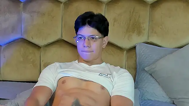 Show de webcam de TonyPetrovjs