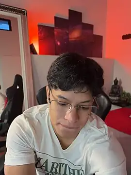 Show de TonyPetrovjs na webcam