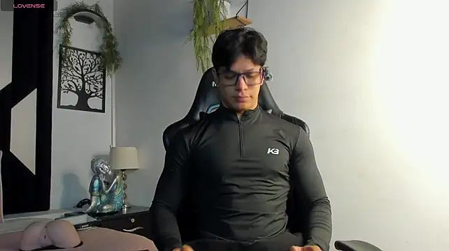 TonyPetrovjs Adlı Modelin Web Kamerası Şovu