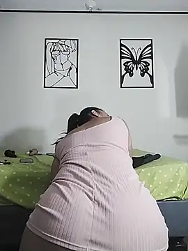 Jade_Roxx: вебкам-шоу