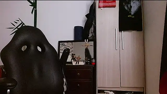 Вебкам-шоу DominanThewolff