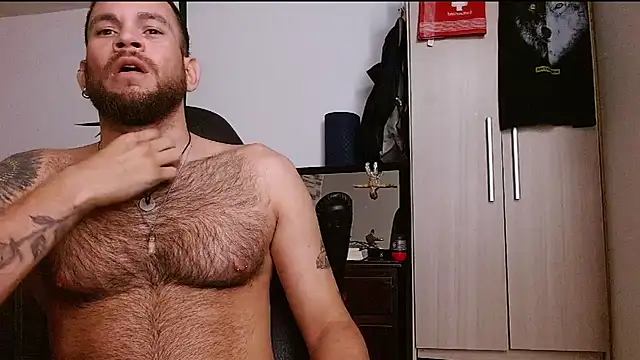 הופעת וובקאם של DominanThewolff