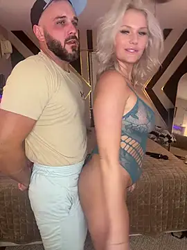 Webkamerová show Peachyb