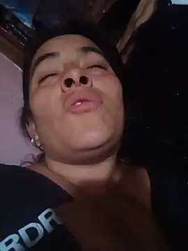 ivilondon's Live XXX Chat