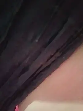 ห้องแชทสดของ Karishma_bhabi99A