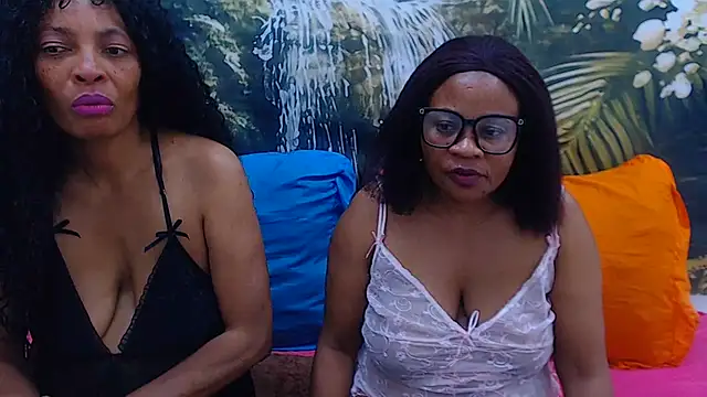 DominiqueLuxe44's Webcam Show
