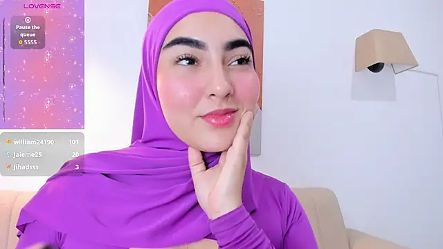 Malika_Noor's Webcam Show