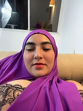 แชท XXX สดของ Malika_Noor