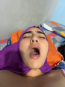 Онлайн чат XXX Malika_Noor