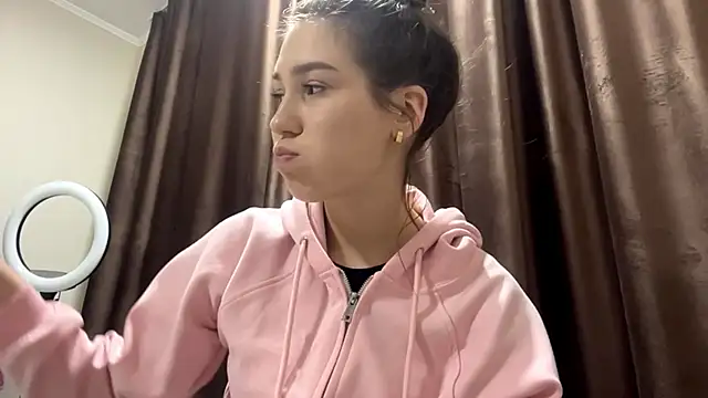 Živá chatovací místnost HypnoticEyeys