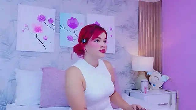 CherryTayloor: онлайн-секс-чат