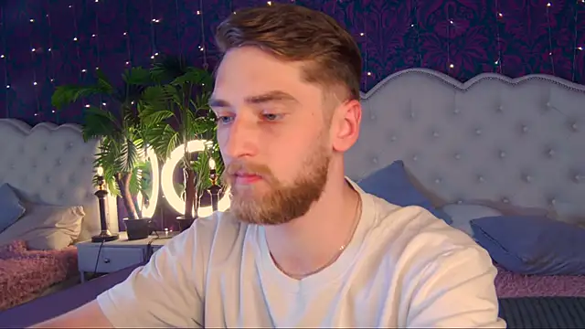 Dexter_Raze's Webcam Show