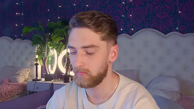 Dexter_Raze Webcam-Show