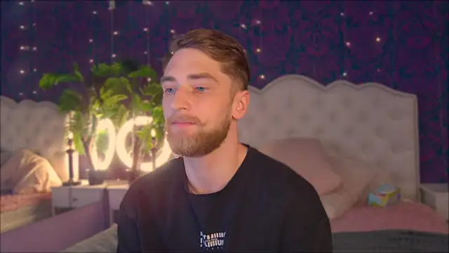 Dexter_Raze 网络视讯表演
