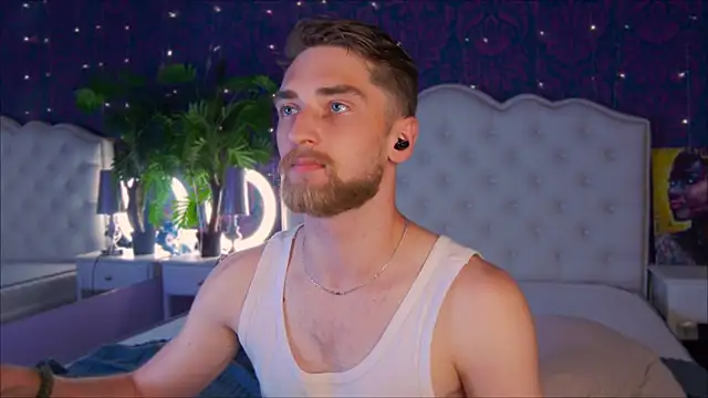 Dexter_Raze's Webcam Show