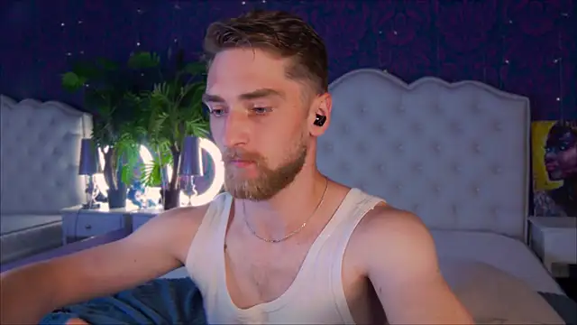 Pokazy przed kamerką – Dexter_Raze