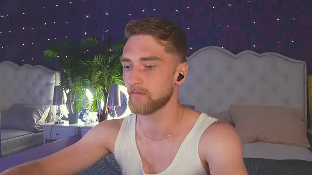 Dexter_Raze Show Webcam