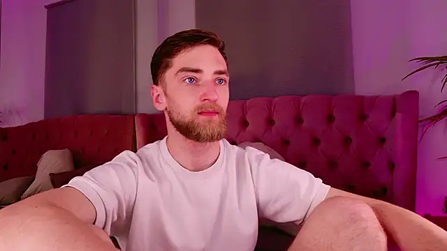 הופעת וובקאם של Dexter_Raze