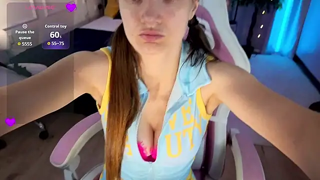 Ann_Wood Live XXX-chat