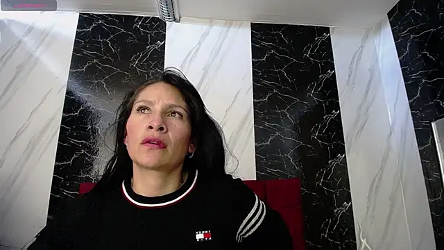 SofiaMoreno_ élő XXX-chatje