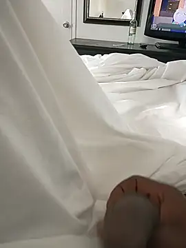 makeherfeelg's Webcam Show