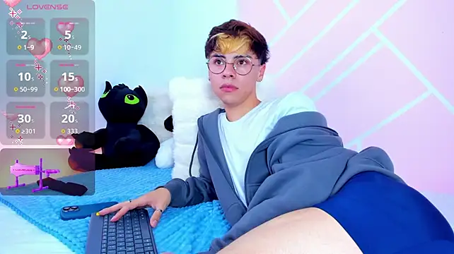 Callum_777 Adlı Modelin Web Kamerası Şovu