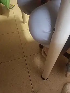 matrimonio005 Adlı Modelin Web Kamerası Şovu