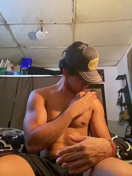 Alejandrososas Show in webcam