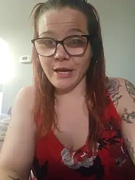 FelicityFreeze69のウェブカメラショー