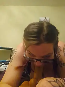 FelicityFreeze69's Webcam Show