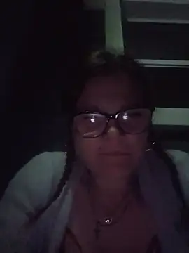 FelicityFreeze69 Show in webcam