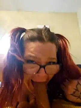 FelicityFreeze69's Webcam Show