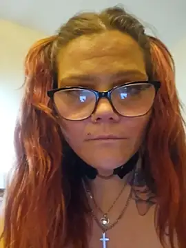 Pokazy przed kamerką – FelicityFreeze69
